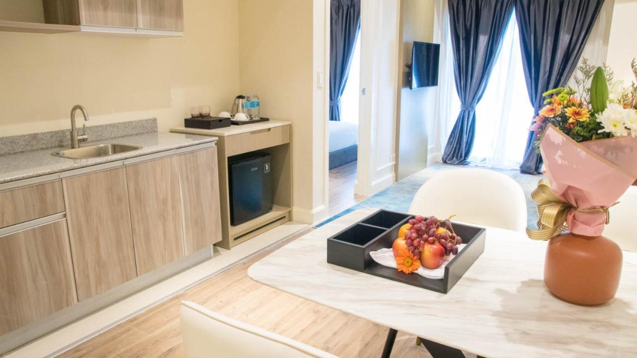Noble Cebu Hotel Eksteriør billede